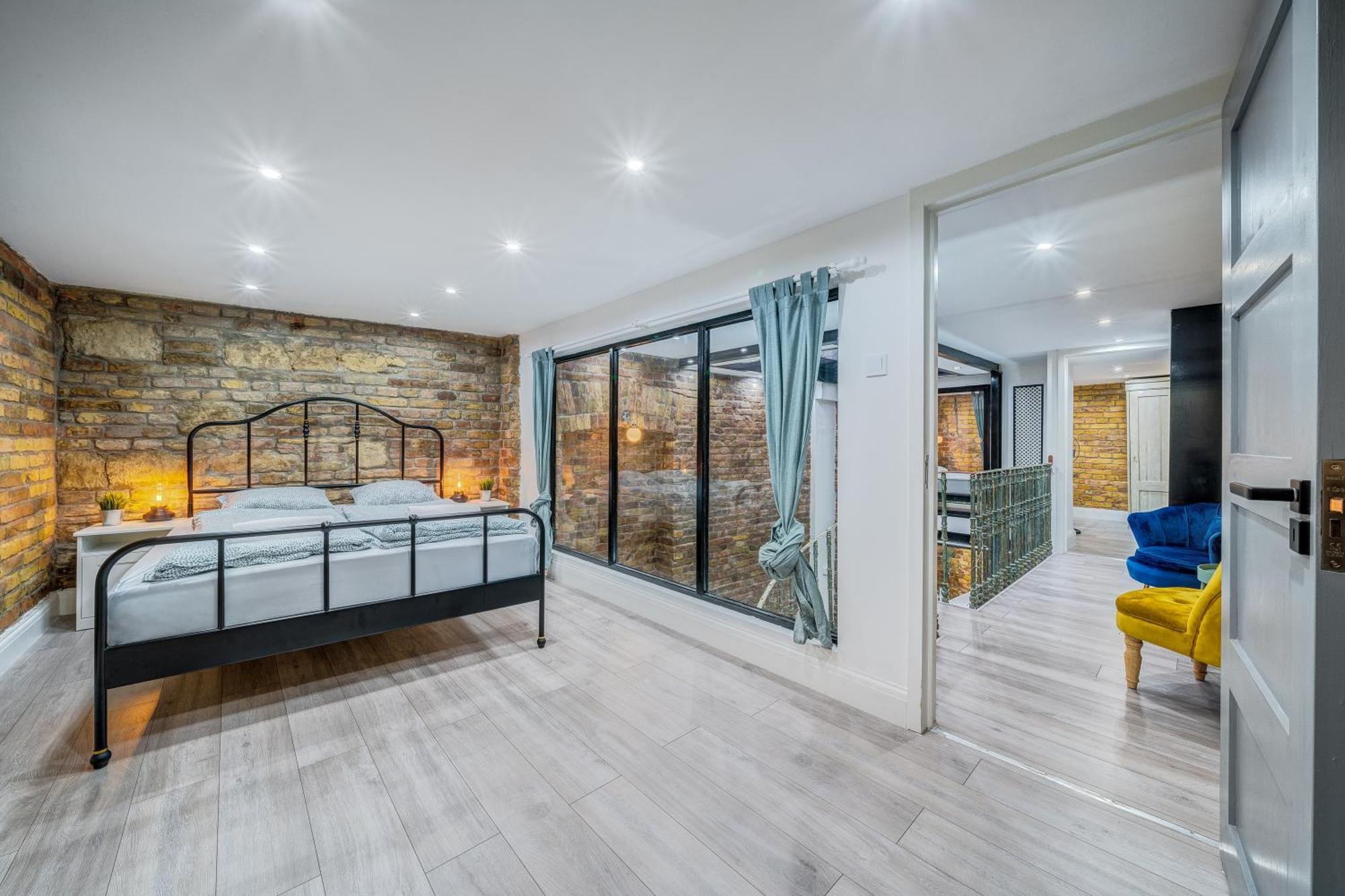 City Center Loft Haven: Modern Elegance Budapest Extérieur photo